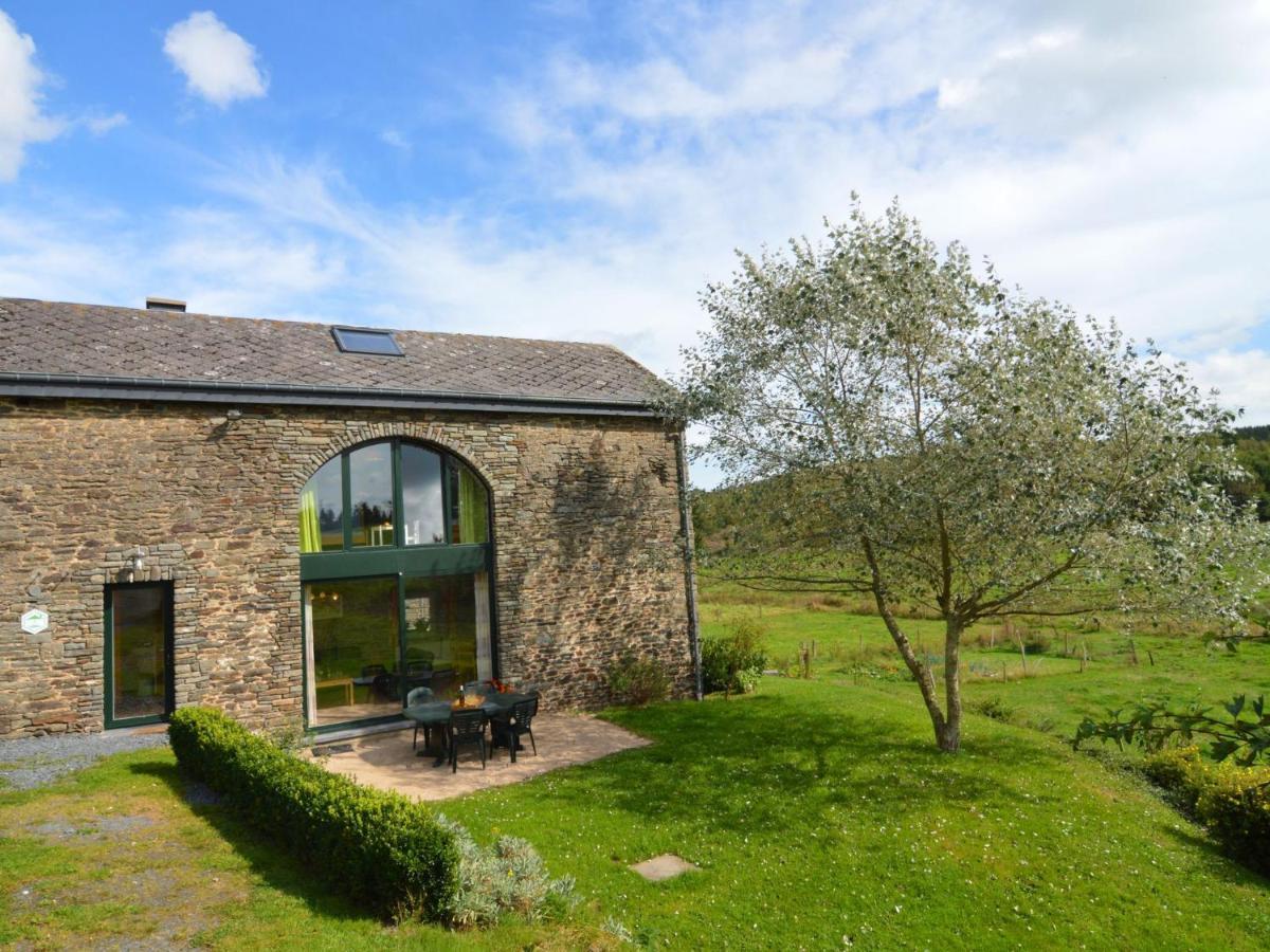 Comfortable Cottage In Neufmoulin With Meadow View Houffalize Ruang foto