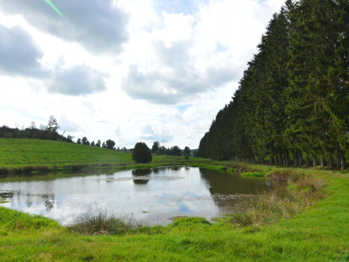 Comfortable Cottage In Neufmoulin With Meadow View Houffalize Ruang foto