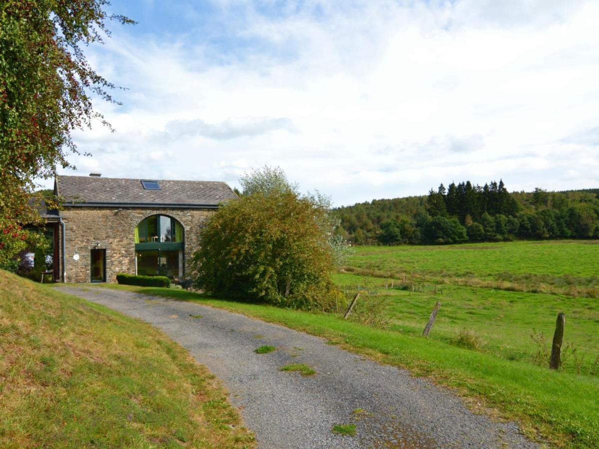Comfortable Cottage In Neufmoulin With Meadow View Houffalize Ruang foto